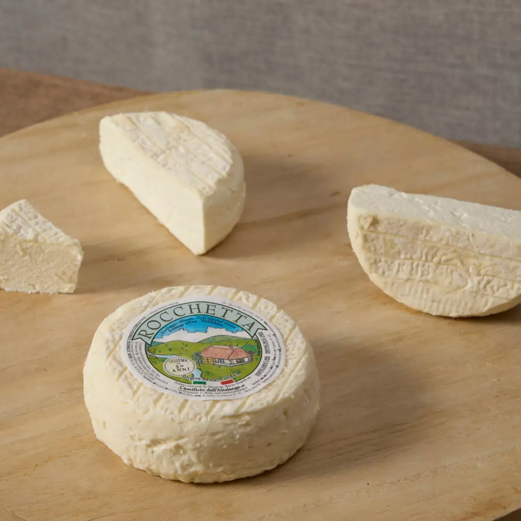 Rocchetta, formaggio a tre latti del Caseificio dell'Alta Langa